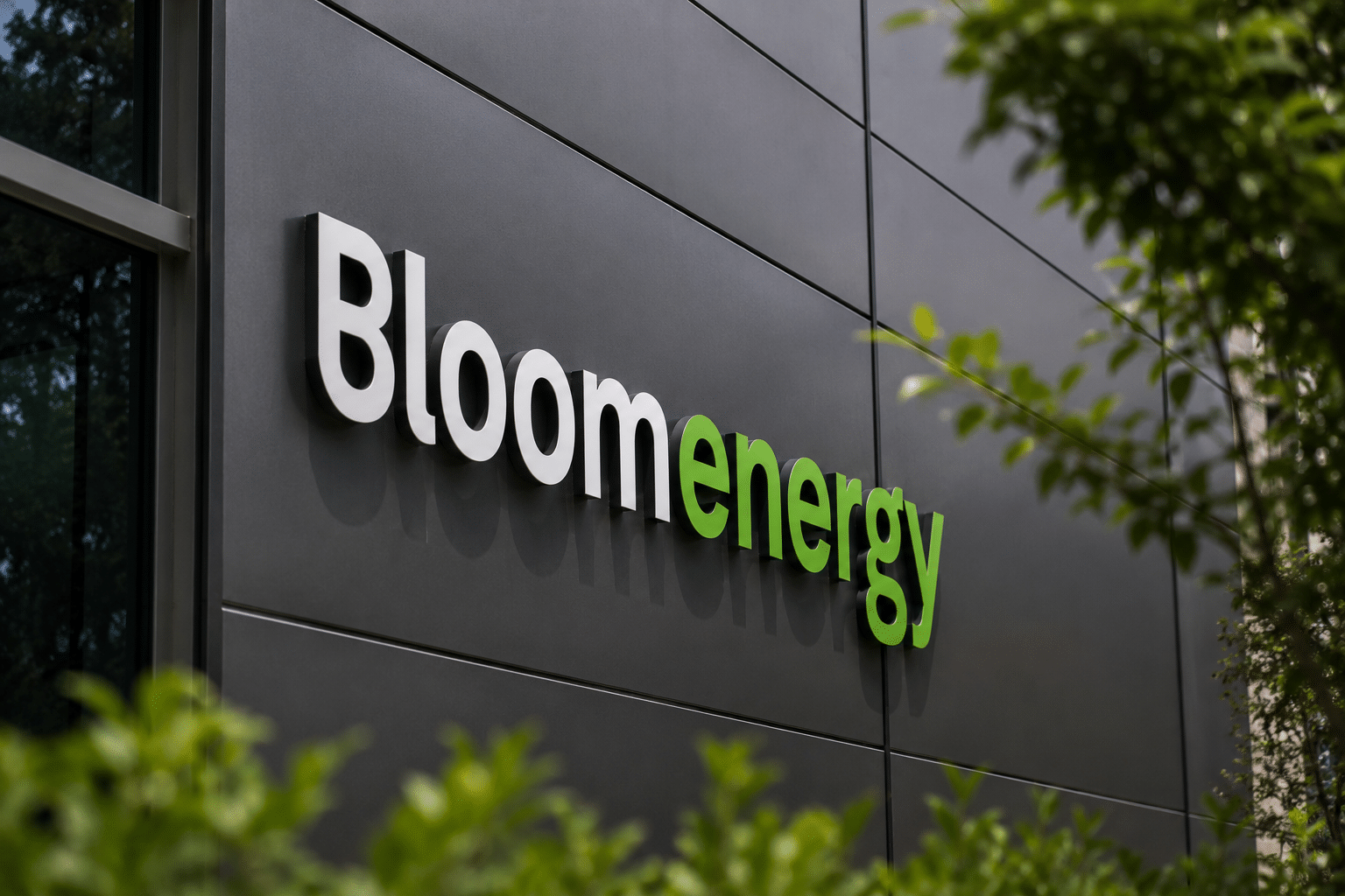 Bloom Energy stock braces for volatility as Q3 earnings loom: will it rebound?